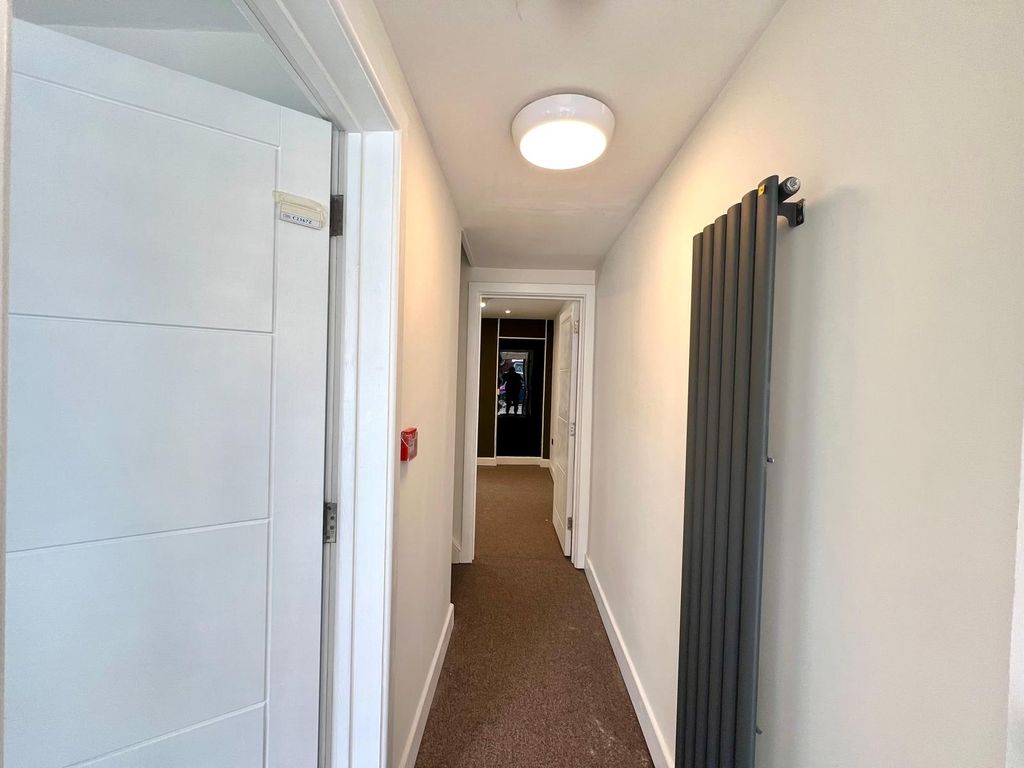 Additional image 4 of 6 bed semi-detached house to rentGladstone Road, Folkestone CT19
