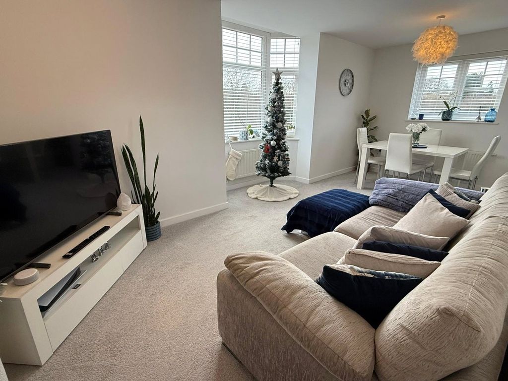 Property photo 3 of 10 Picture No. 08