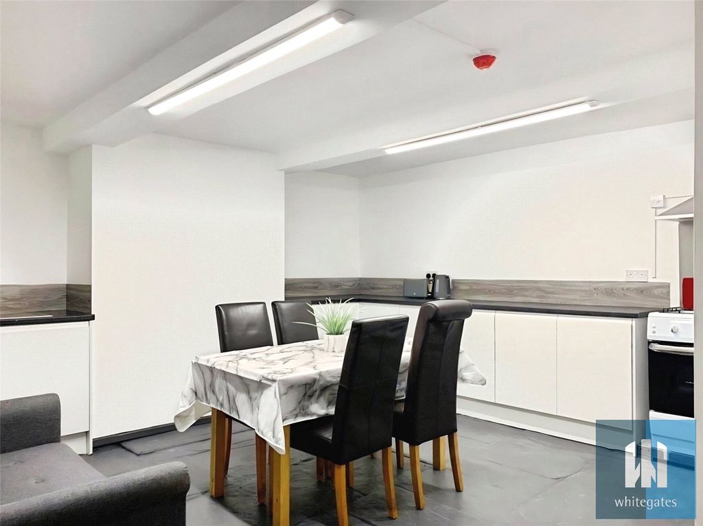 Property photo 2 of 7 Picture No. 08