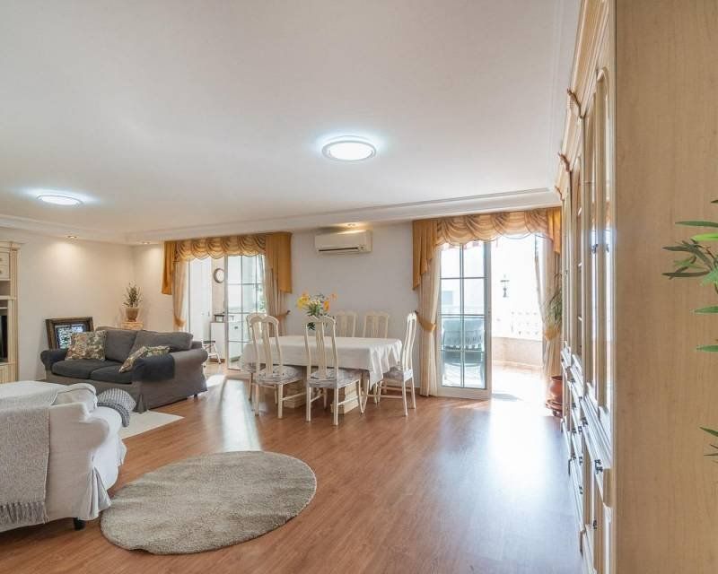 Property photo 1 of 36