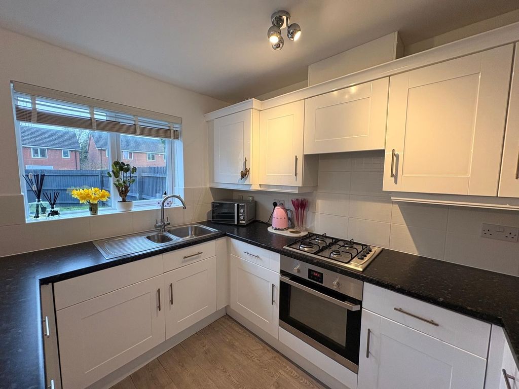 Property photo 3 of 12 Living Room