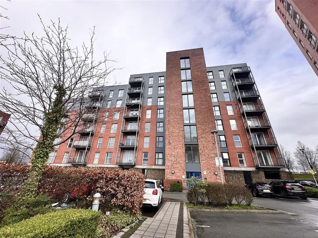 Property photo 3 of 20 20260313_161654239_Ios.Jpeg