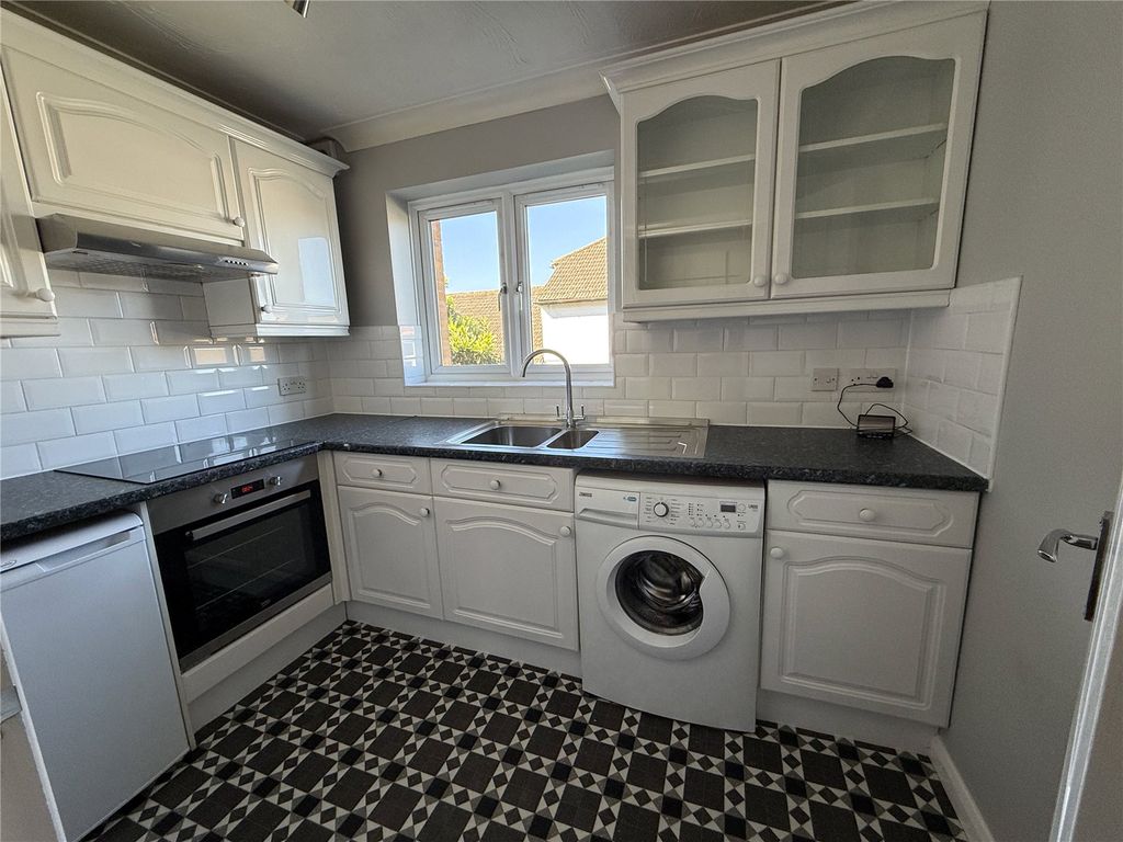 Property photo 3 of 14 Picture No. 01
