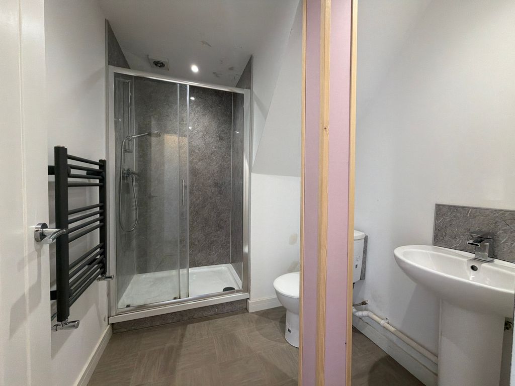 Property photo 3 of 5 Shower Room