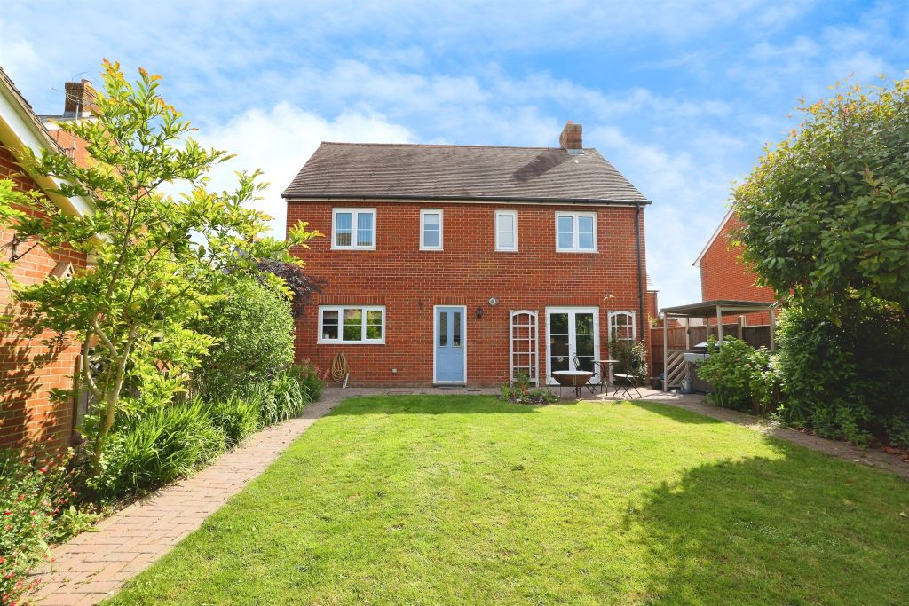 Property photo 2 of 17