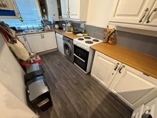 Property photo 2 of 6 Venice Kitchen.Jpg