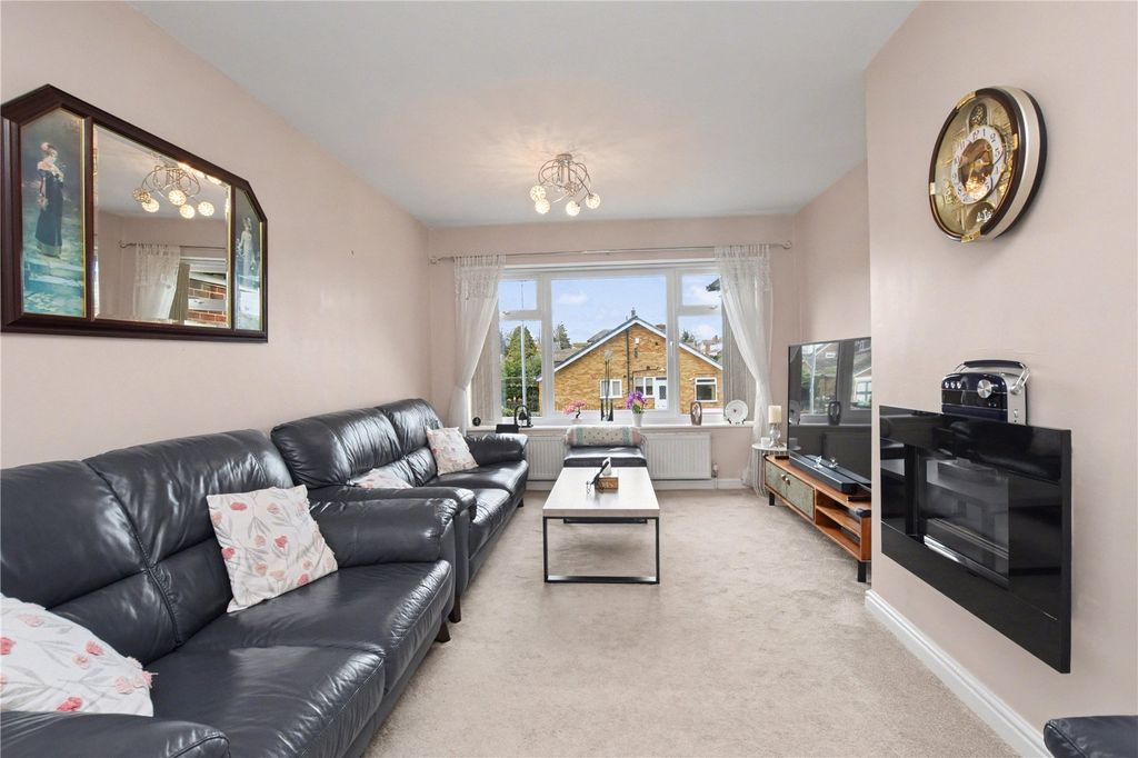 Property photo 3 of 22 Picture No. 13