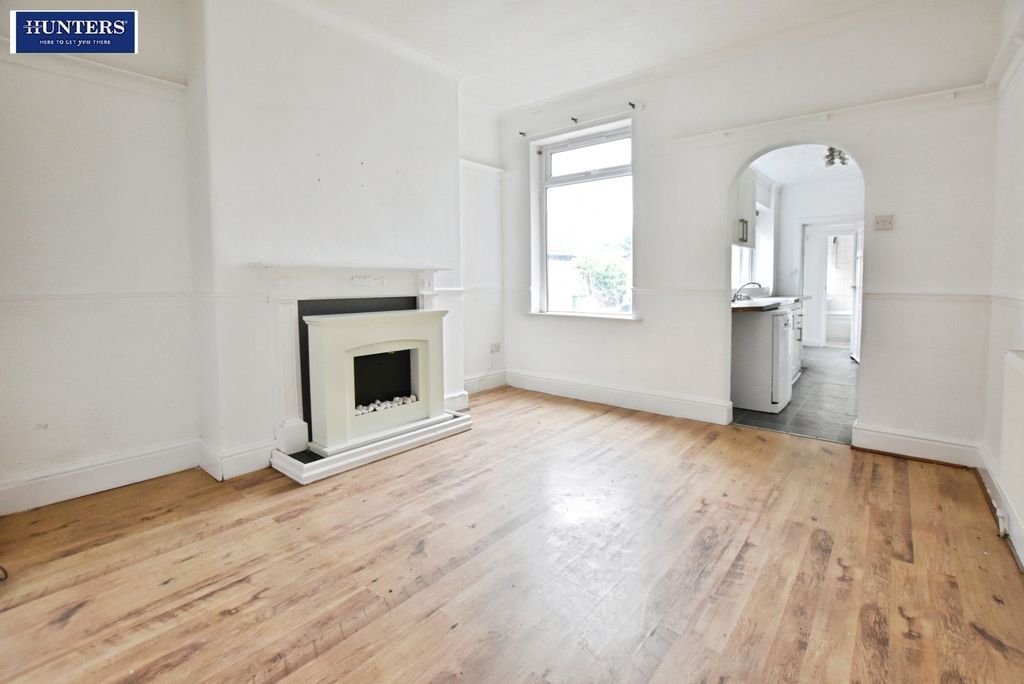 Property photo 2 of 17 Reception Room