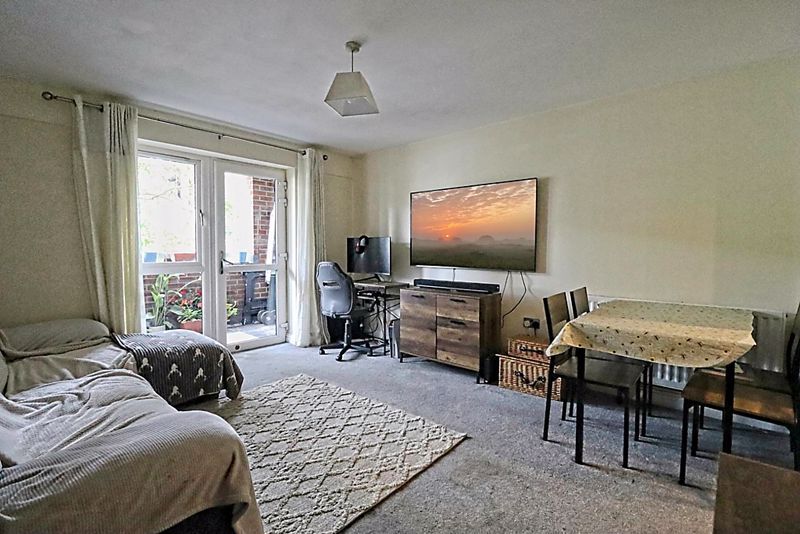 Property photo 3 of 13 Living/Dining