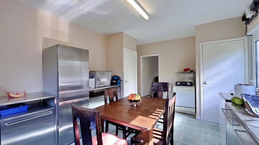 Property photo 2 of 26 13.Jpg