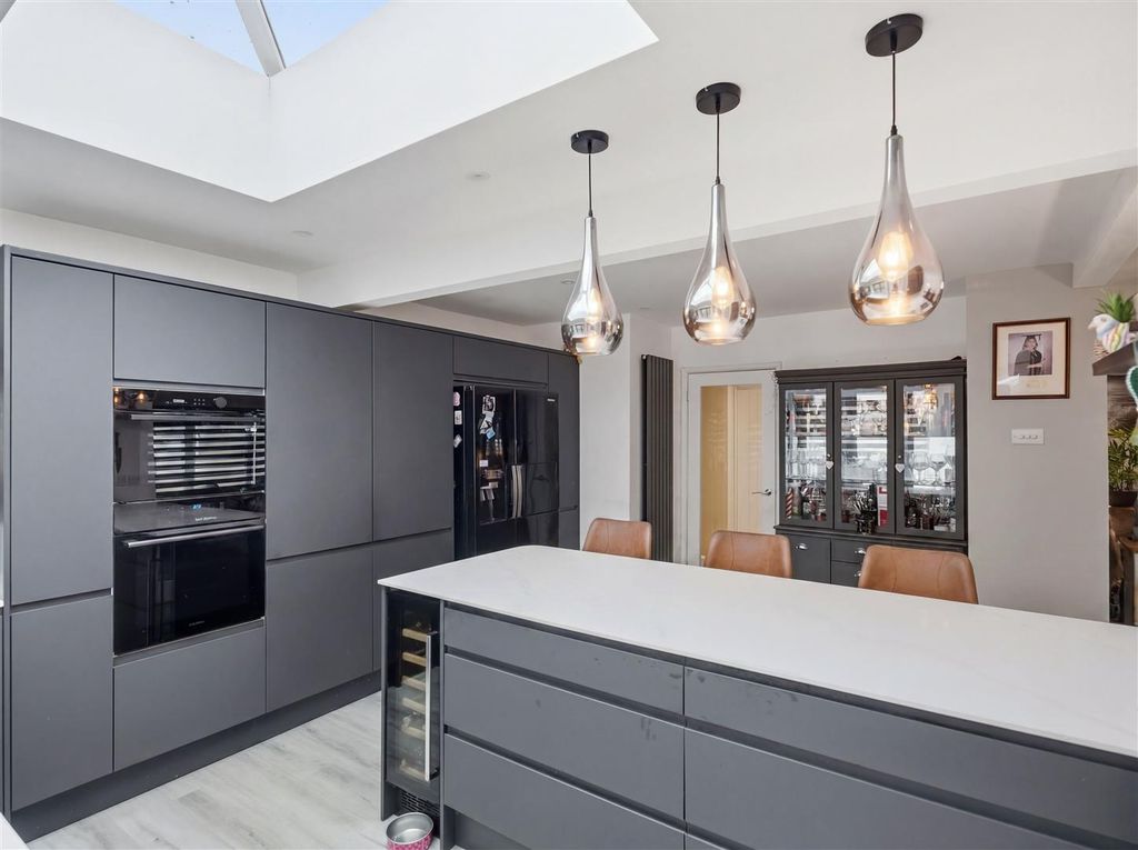 Property photo 2 of 30 1 (13).Jpg