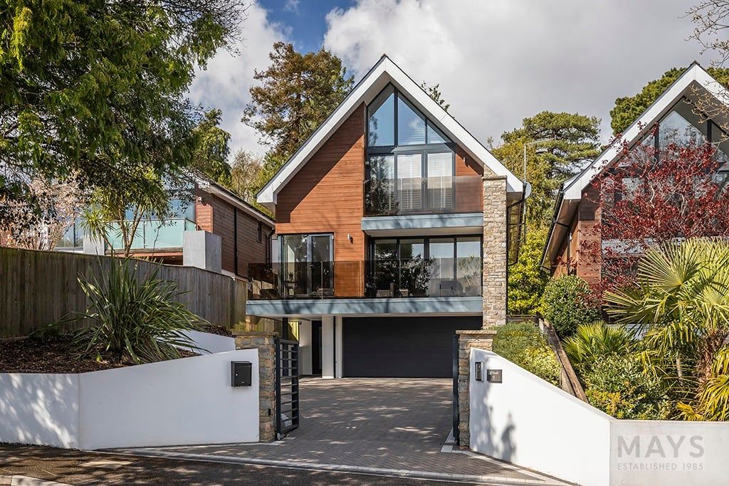 Property photo 1 of 38