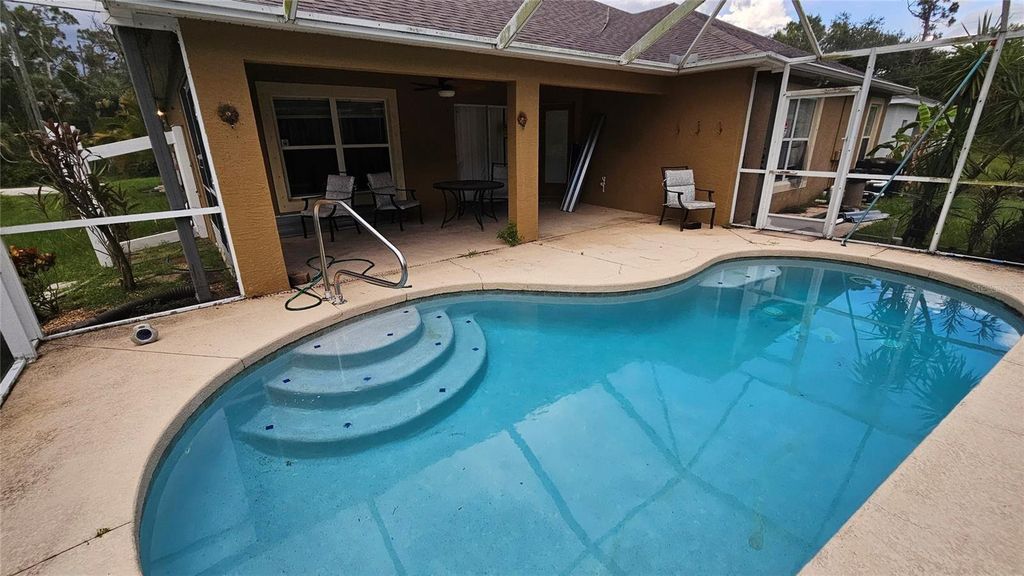 Property photo 3 of 16 <Alttext/>