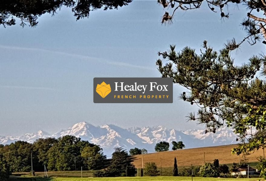 Property photo 2 of 19