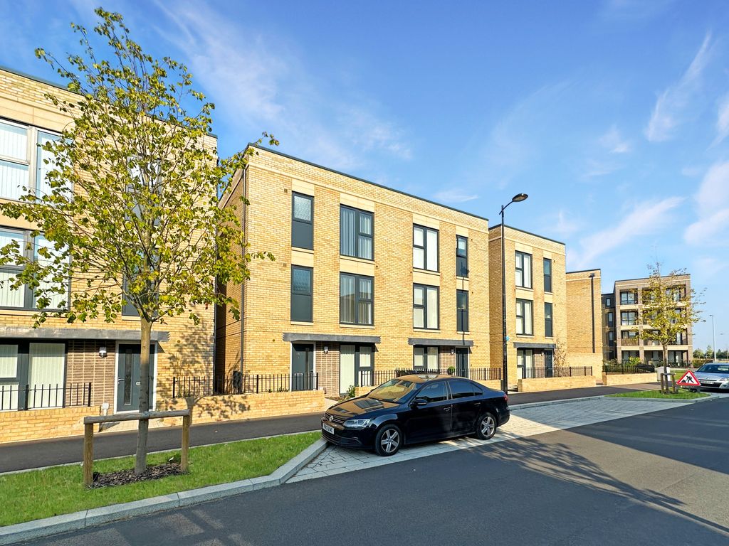 Property photo 1 of 30