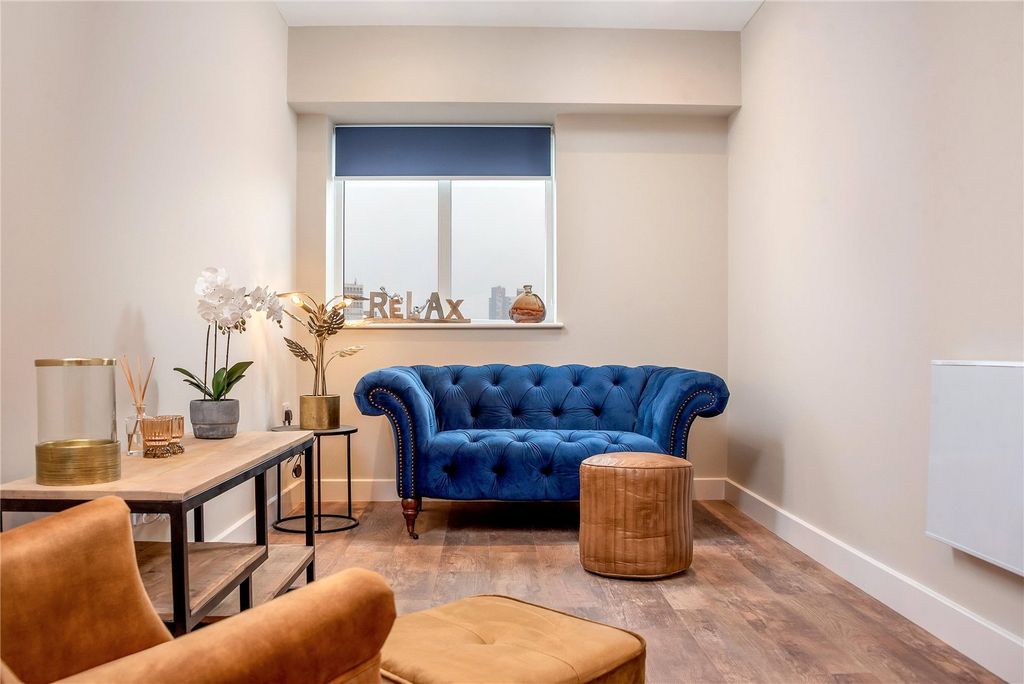 Property photo 3 of 5 Picture No. 04