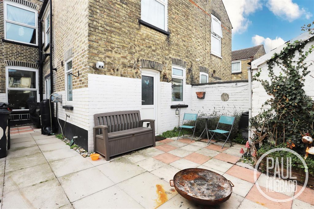 Property photo 3 of 22 Img_8931.Jpg