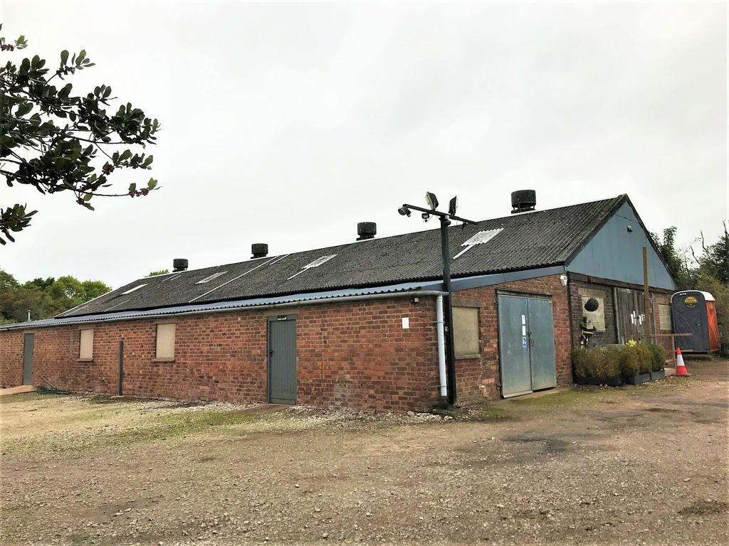 Property photo 1 of 1