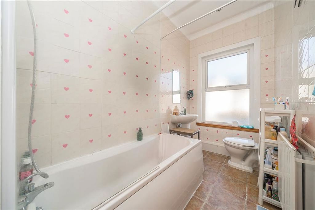 Property photo 3 of 3