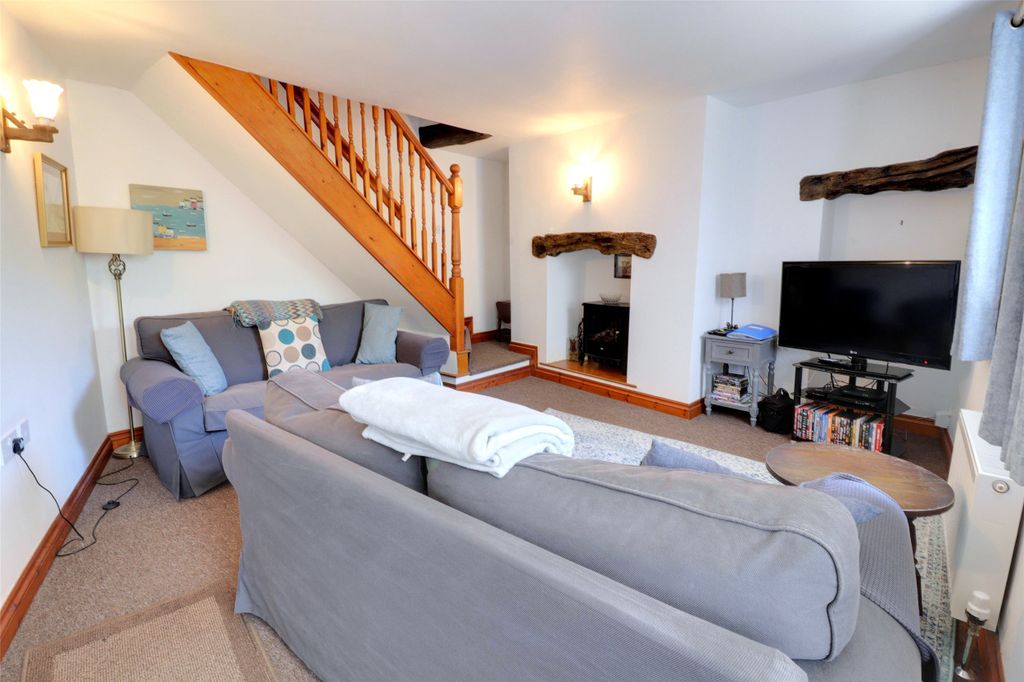 Property photo 2 of 10 2 - Picture No. 02