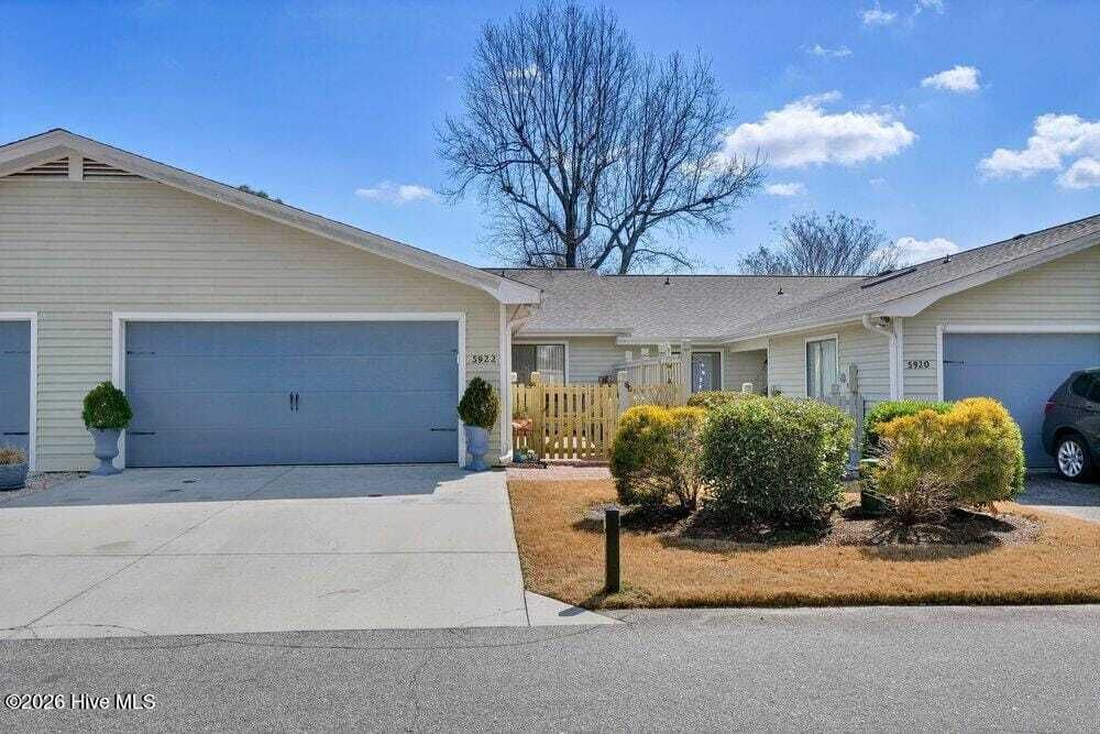 Property photo 1 of 31