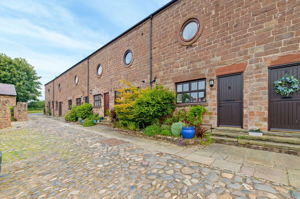 Property photo 1 of 27