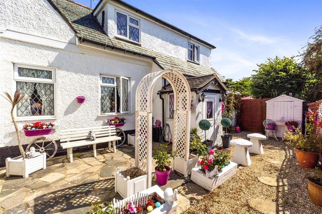 Property photo 1 of 23 Forget Me Not Cottage-023.Jpg