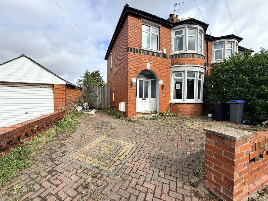 Property photo 1 of 10 Picture No. 08