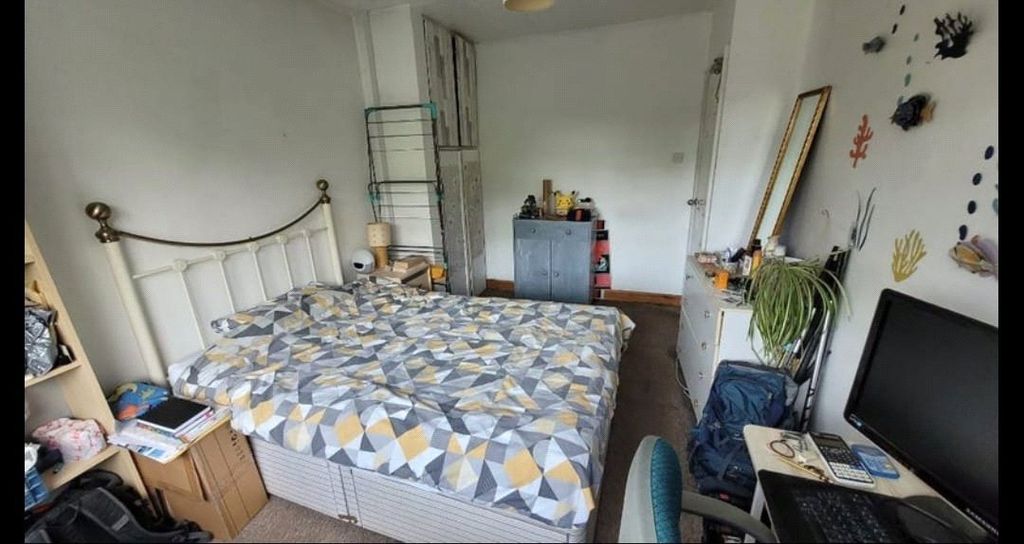 Property photo 3 of 8 Picture No. 09