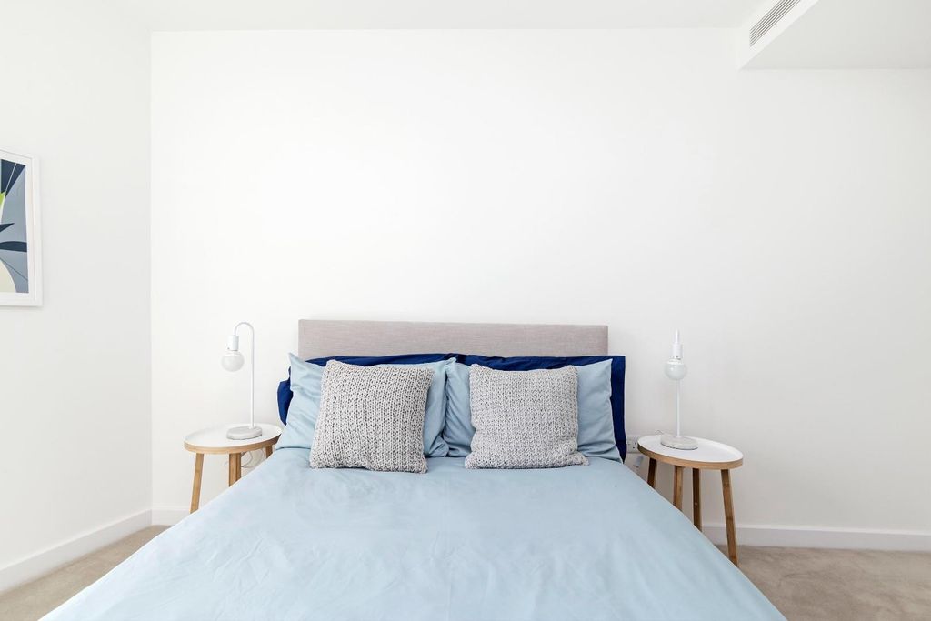 Property photo 3 of 13 Bedroom