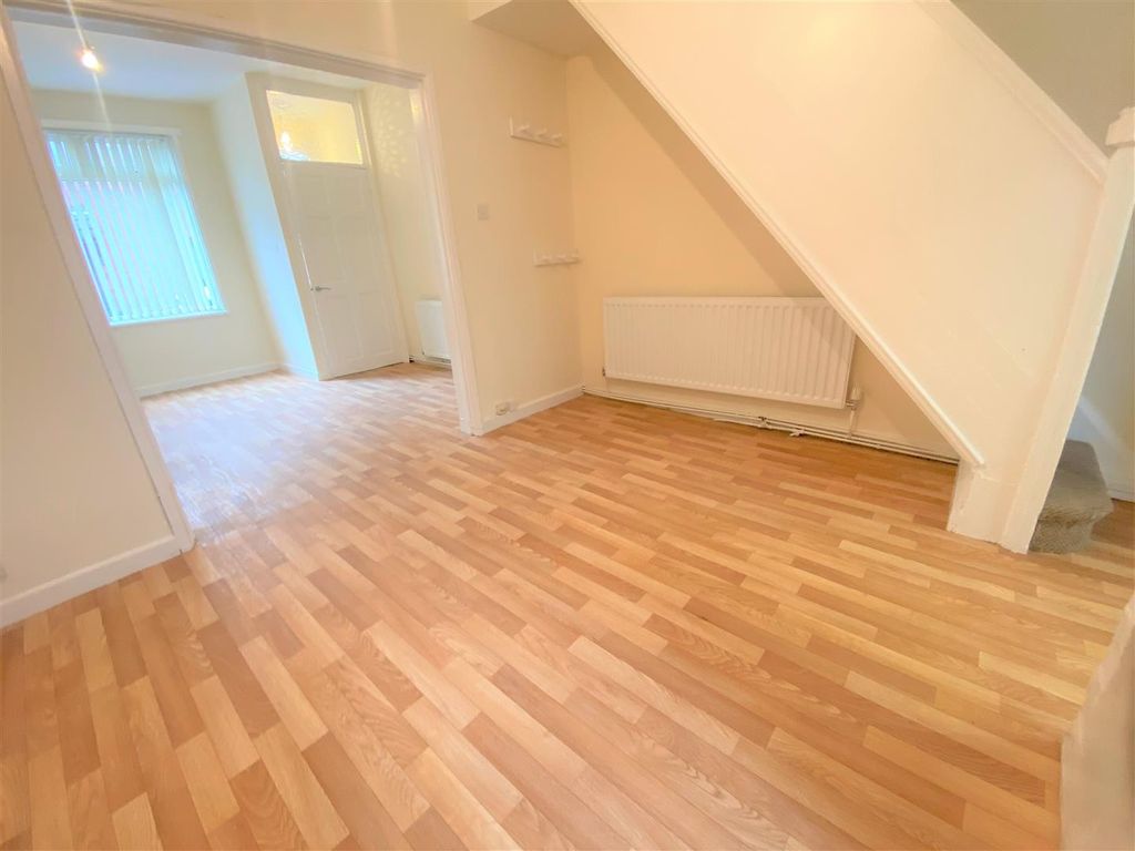 Property photo 2 of 12 Dining Room