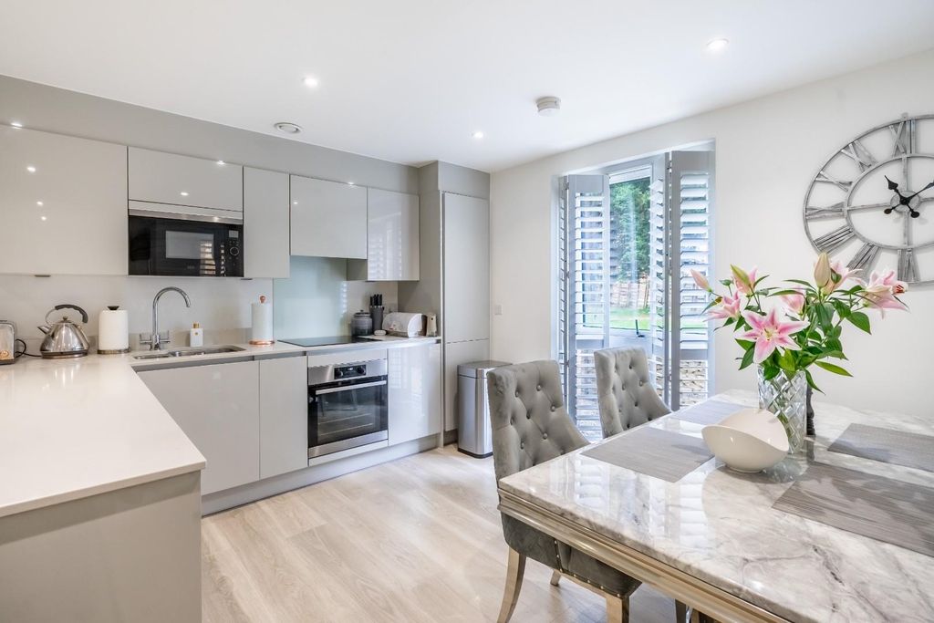 Property photo 3 of 21 3th-3.Jpg