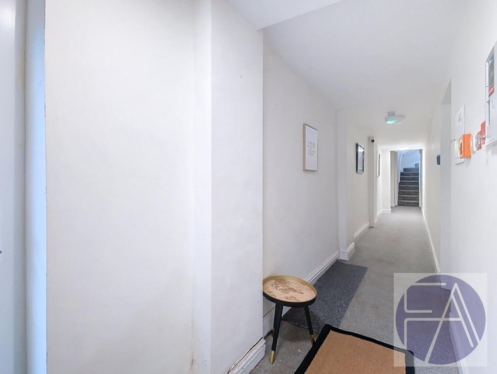 Property photo 3 of 29 5165705