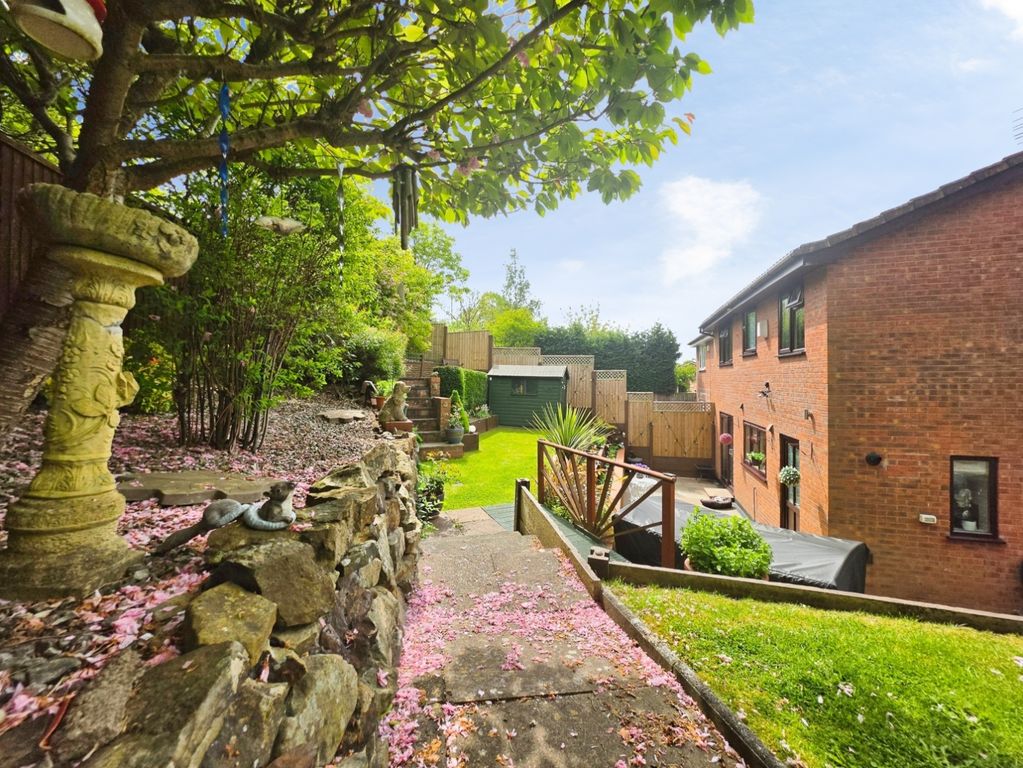 Property photo 2 of 43 Pbox-Img.Jpg