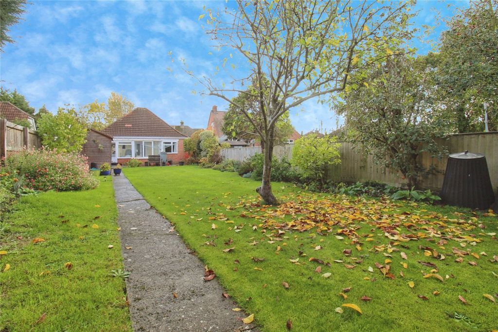 Property photo 2 of 19 Picture No. 08