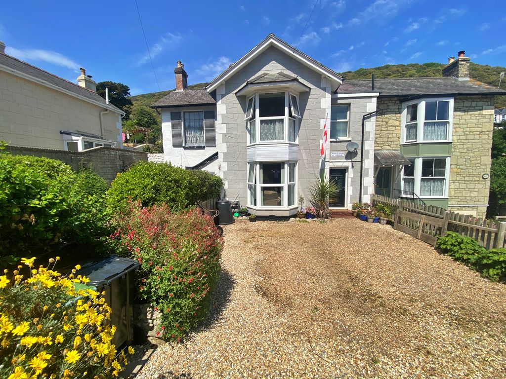 Property photo 1 of 24