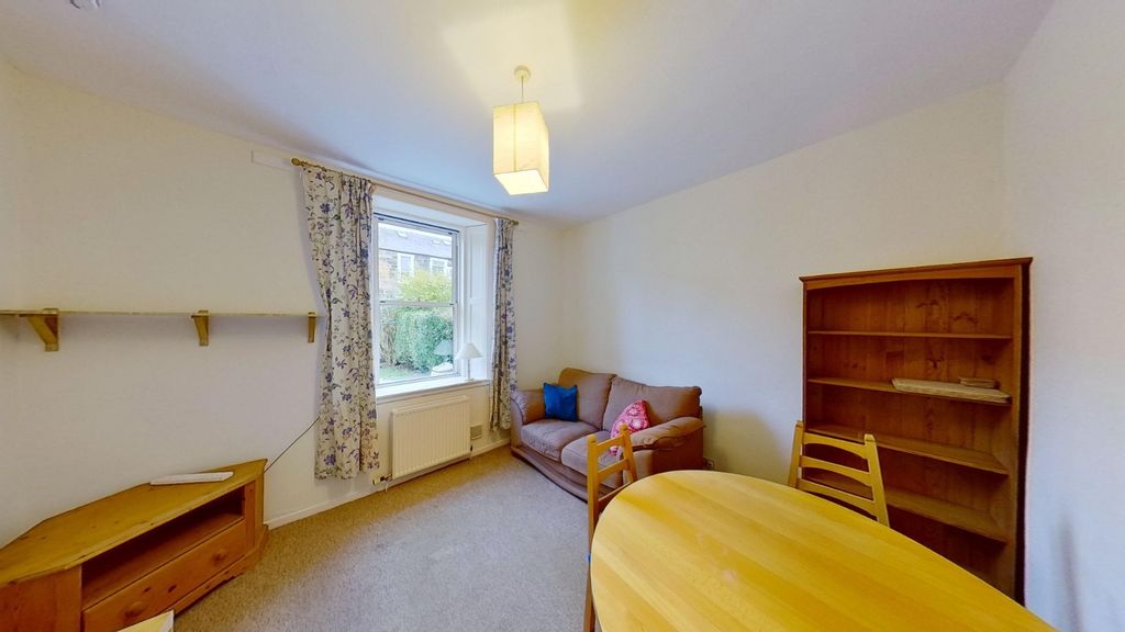 Property photo 3 of 13 Picture No. 25