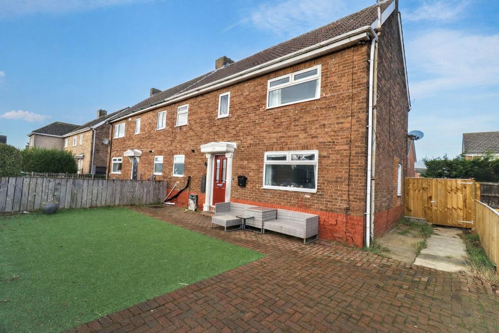 Property photo 1 of 22