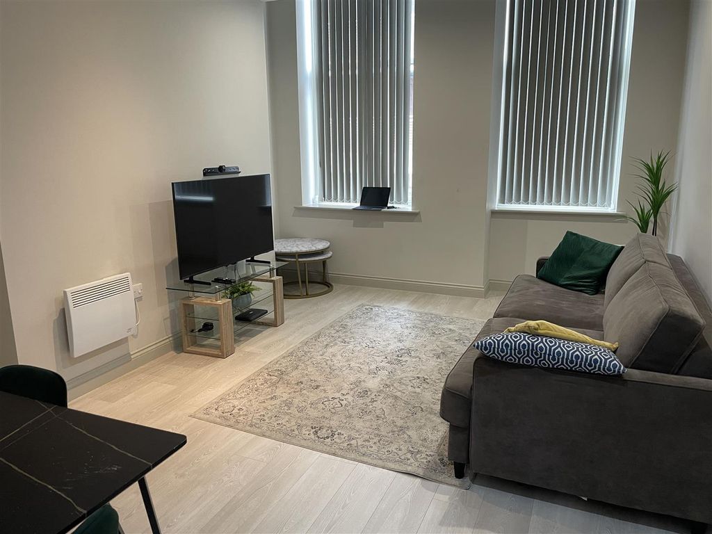 Property photo 2 of 14 Img_6147.Jpg