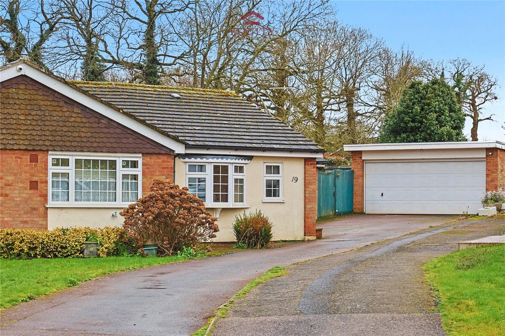 Property photo 3 of 34 Picture No. 40