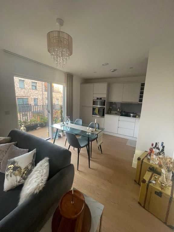 Property photo 3 of 11