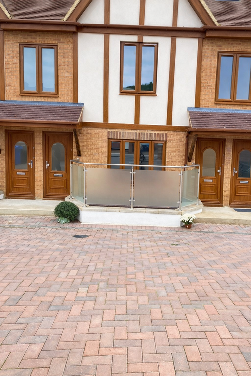 Property photo 1 of 5 External