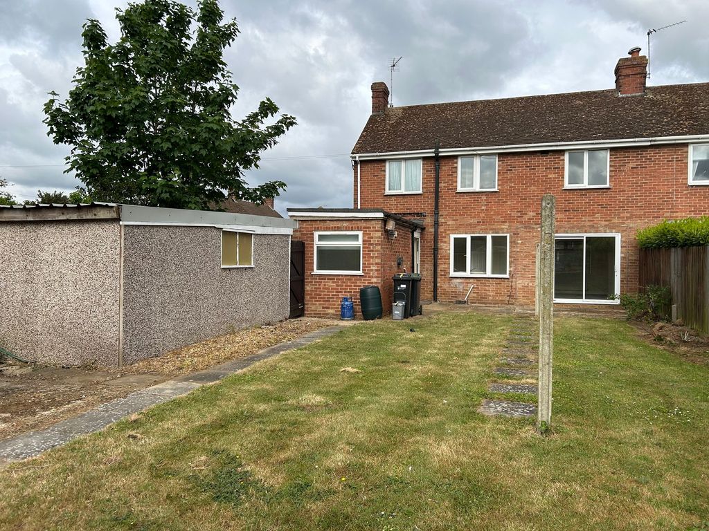 Property photo 2 of 14