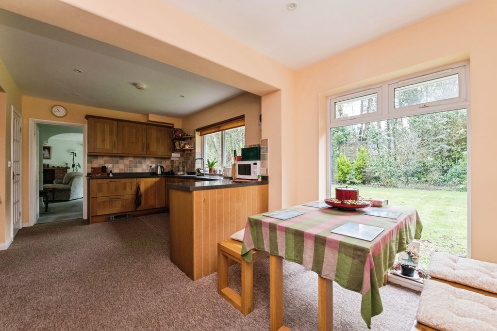 Additional image 6 of 5 bed bungalow for saleBroadoak Close, West Hill, Ottery St. Mary, Devon EX11