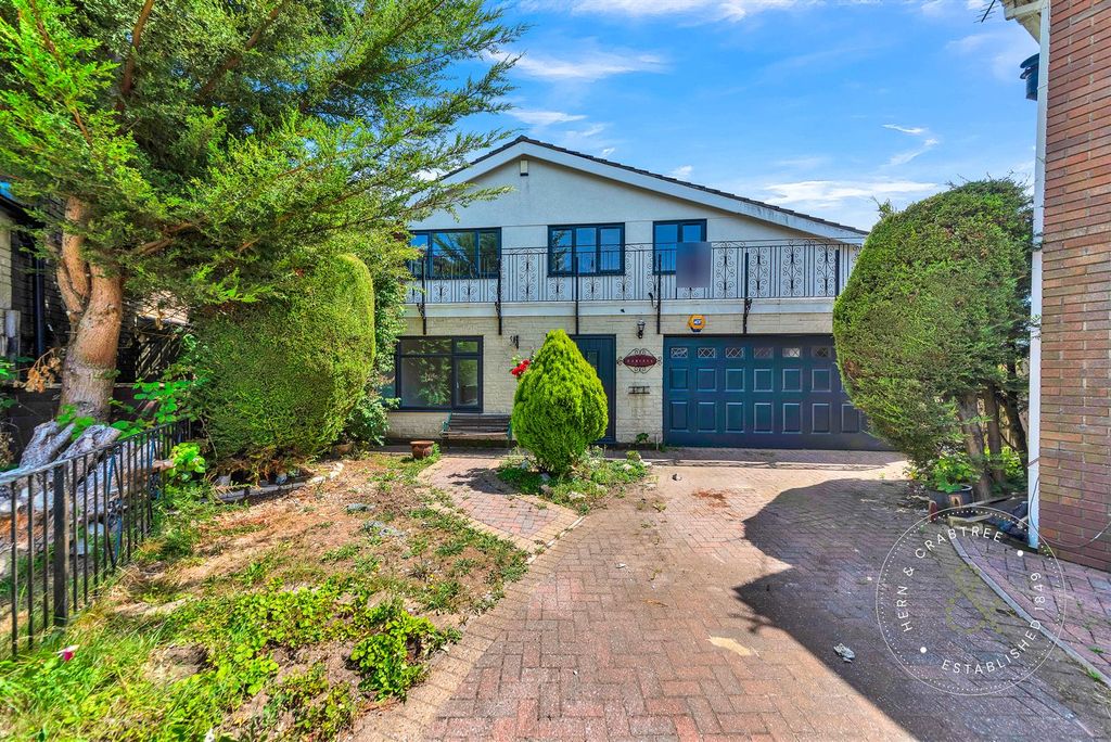Property photo 1 of 39 Erwr-Delyn-Close-3.Jpg