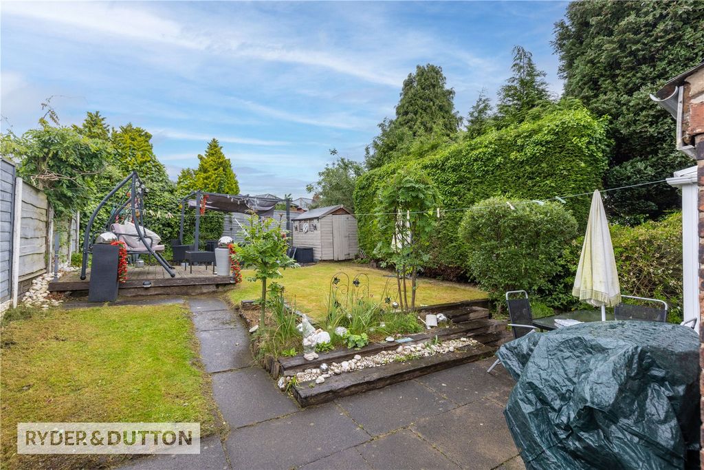 Property photo 2 of 19 Picture No. 18
