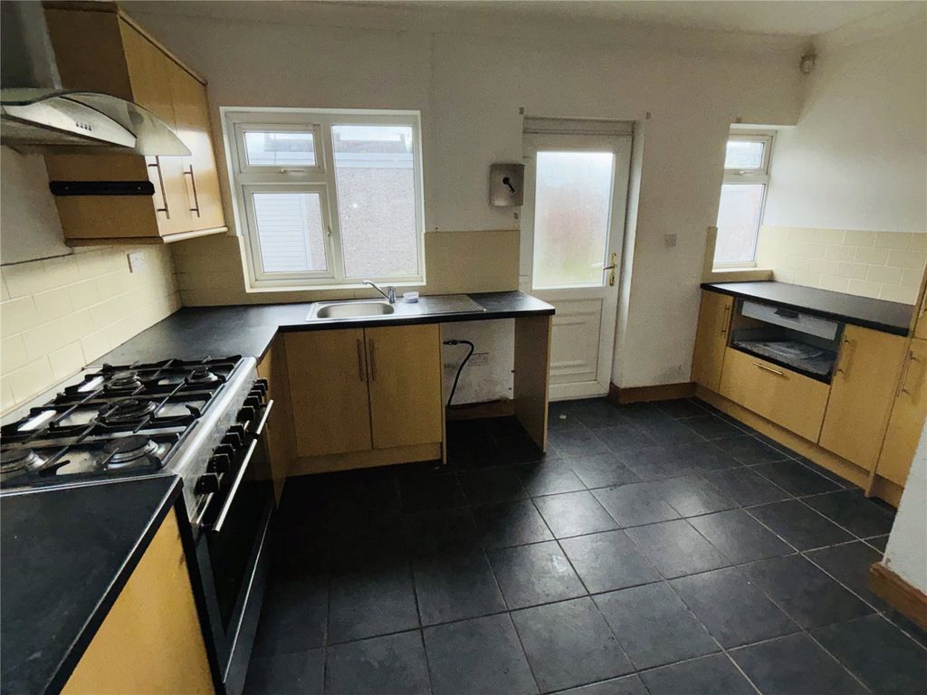 Property photo 2 of 14 Picture No. 07