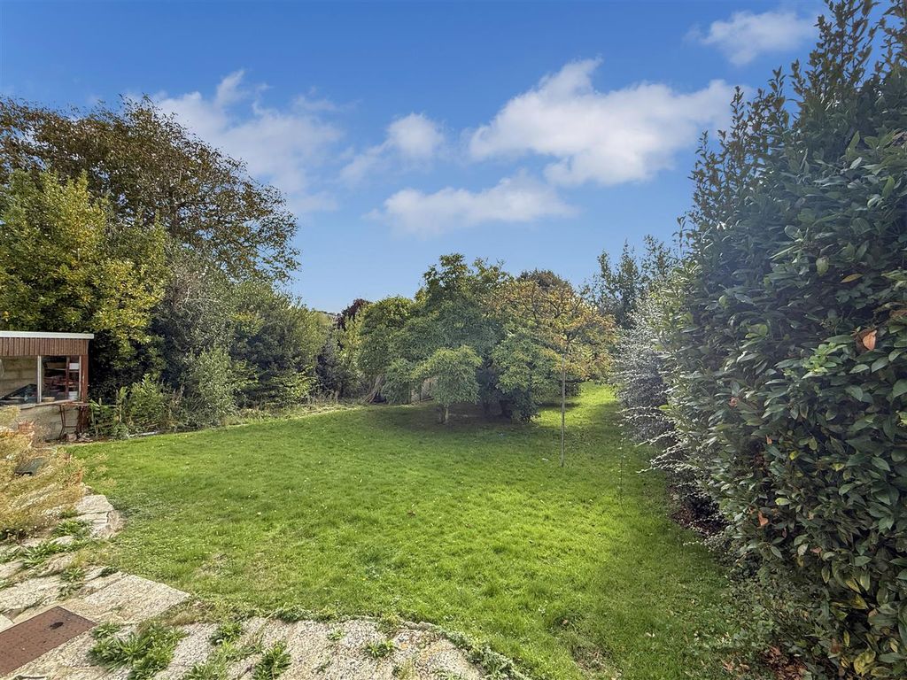 Property photo 3 of 14 3.Jpg