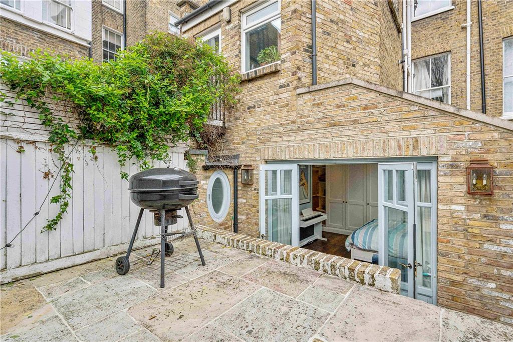 Property photo 3 of 16 Picture No. 33