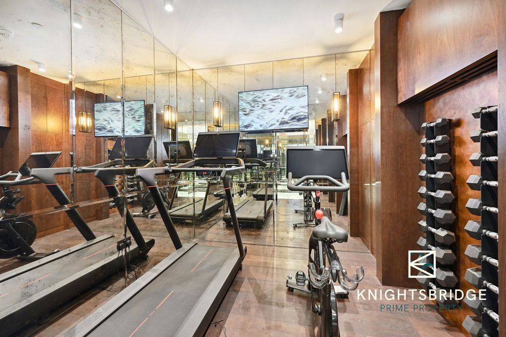 Additional image 41 of 6 bed property to rentChester Square, London SW1W